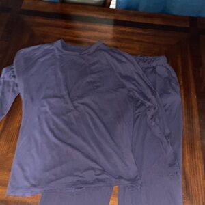 Women’s 2 piece pjs set